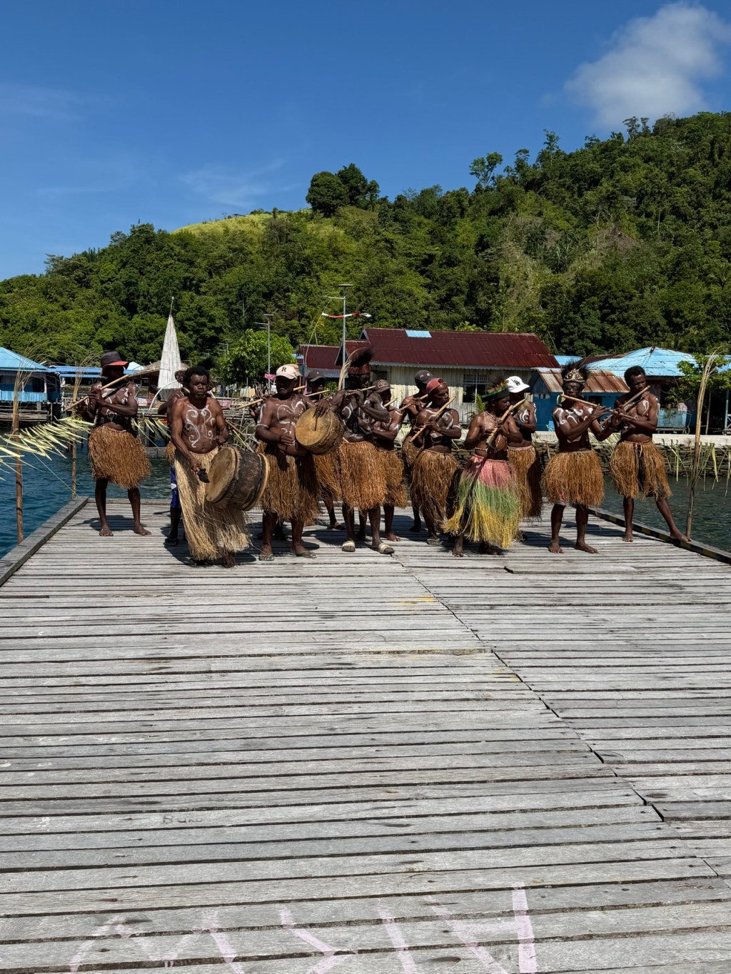 Roon island, Yende&nbsp;village