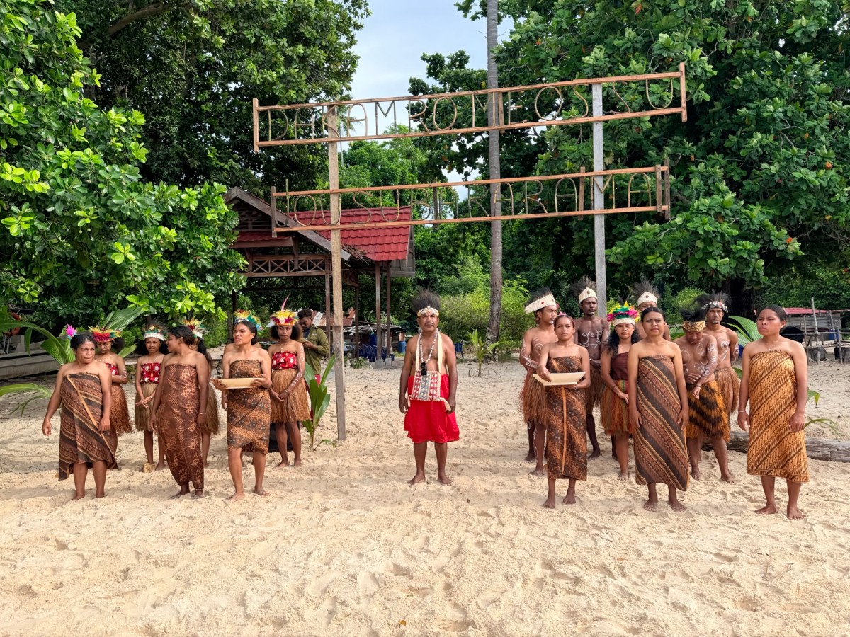 Amsterdam island aka&nbsp;Miossu